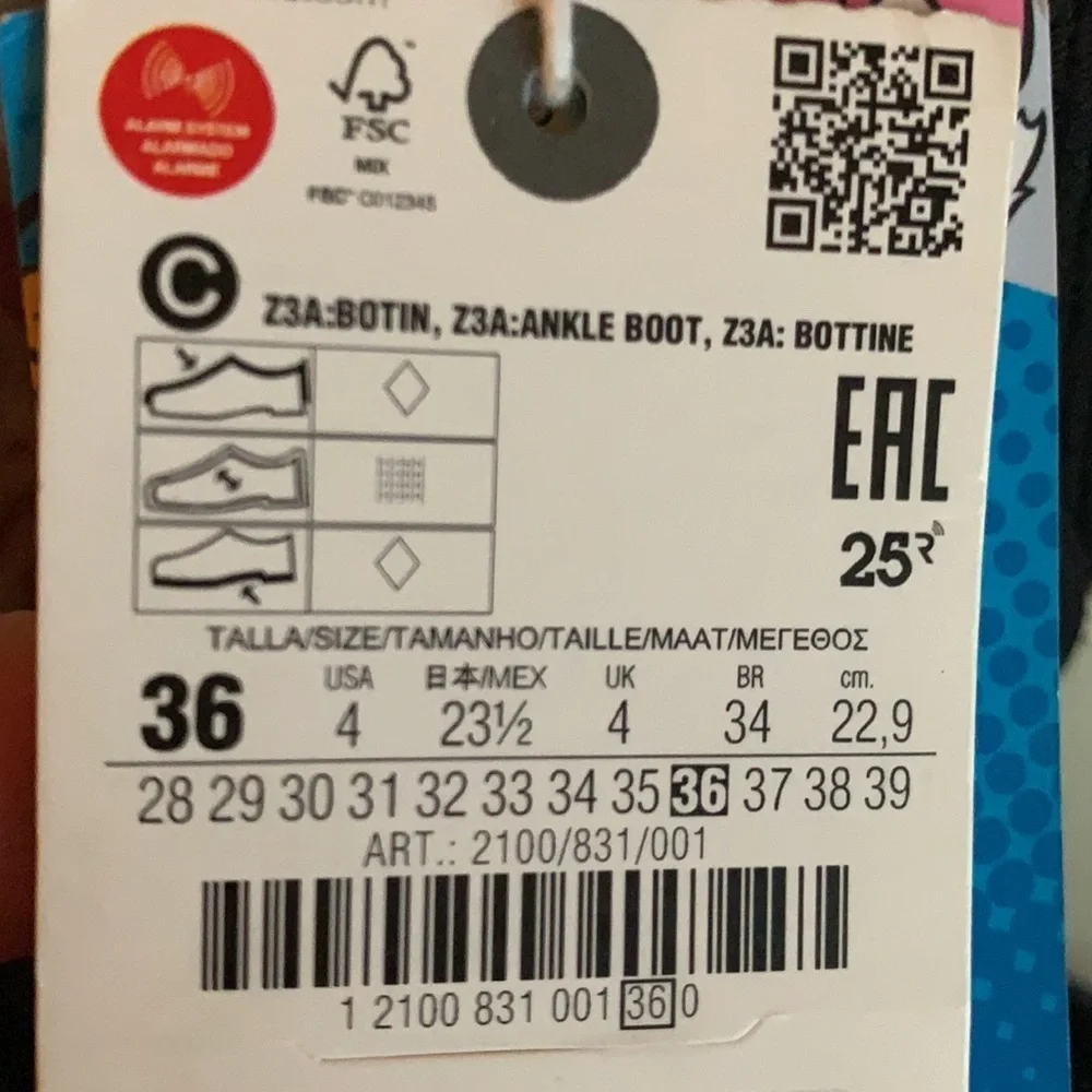 NWT. Zara Kids ©DISNEY MICKEY MOUSE Ankle Boots. Size 4. - Picture 7 of 8